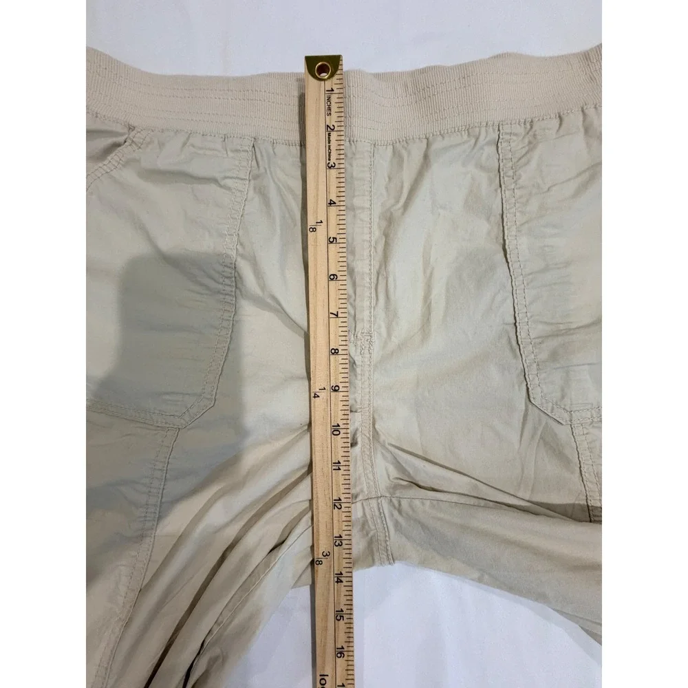 Chico's Women Crop Pants Beige 14 Zenergy Elastic Waist Cargo Utility Capris